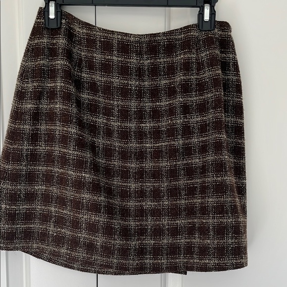 Plaid Brown Skirt - Picture 2 of 6